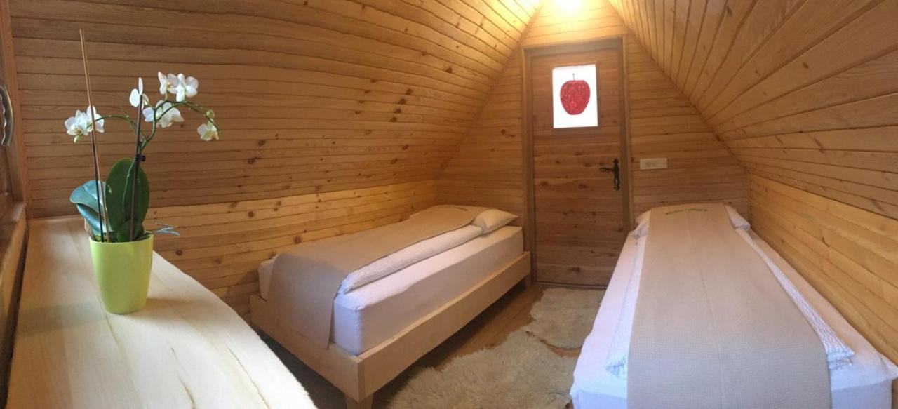 Makole Glamping Naselje Zeleni Turizem酒店 外观 照片