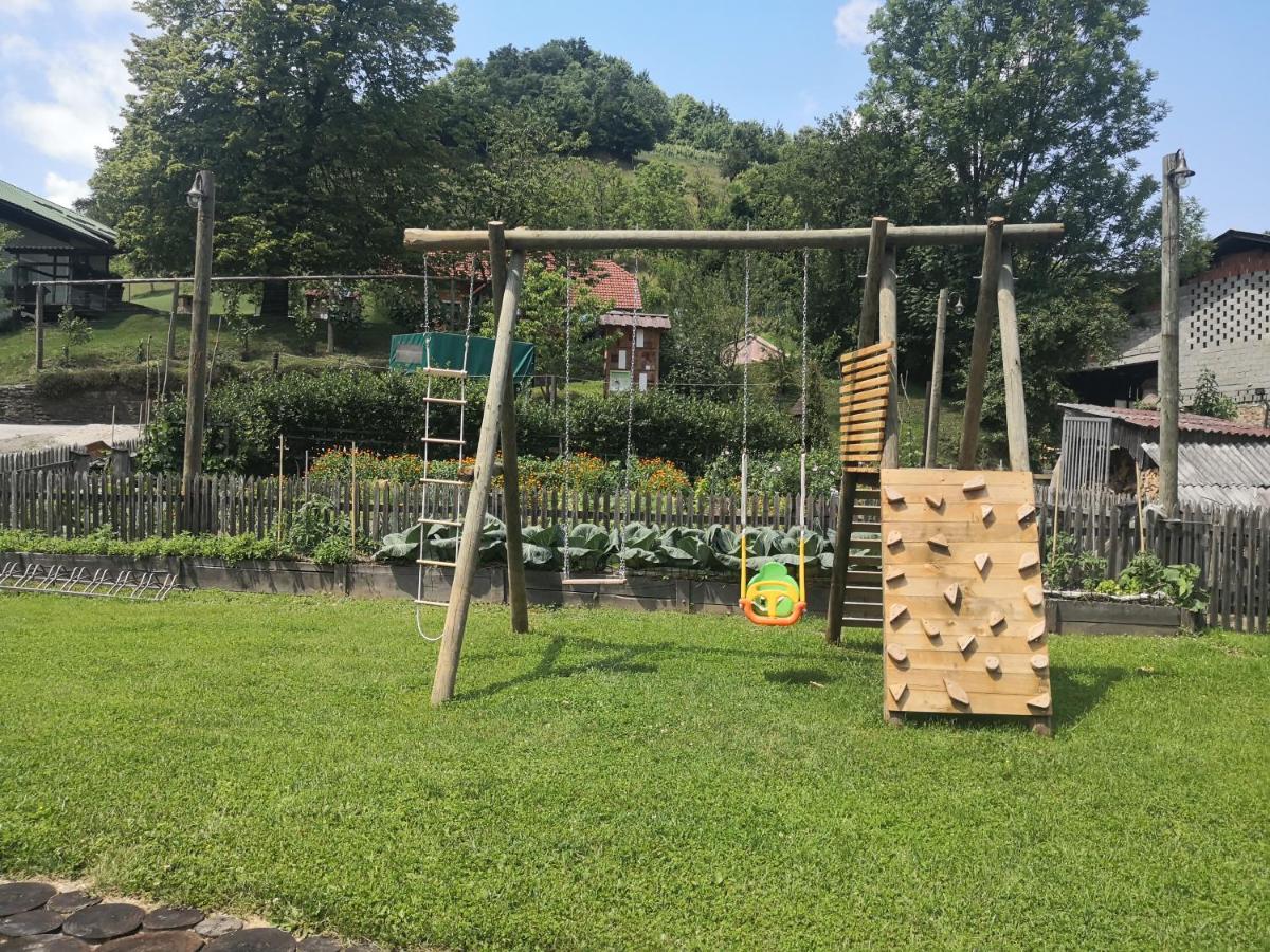 Makole Glamping Naselje Zeleni Turizem酒店 外观 照片